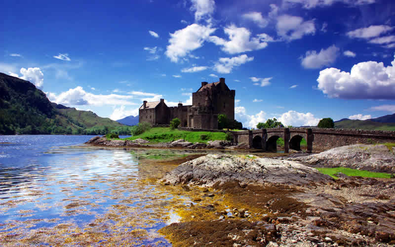 Glenfinnan, Eilean Donan Castle and the North West Highlands