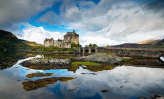 Isle-of-Skye-Fairy-Pools-and-Highland-Castles